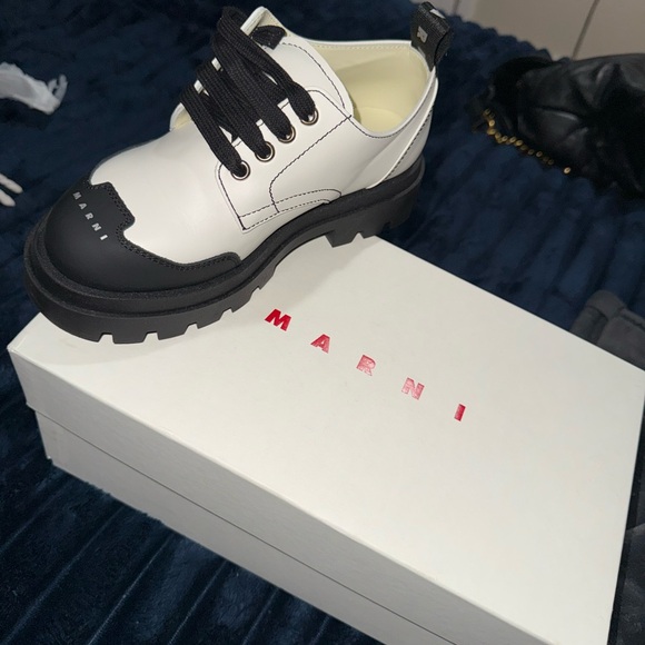 Marni Monochrome Leather Shoes
